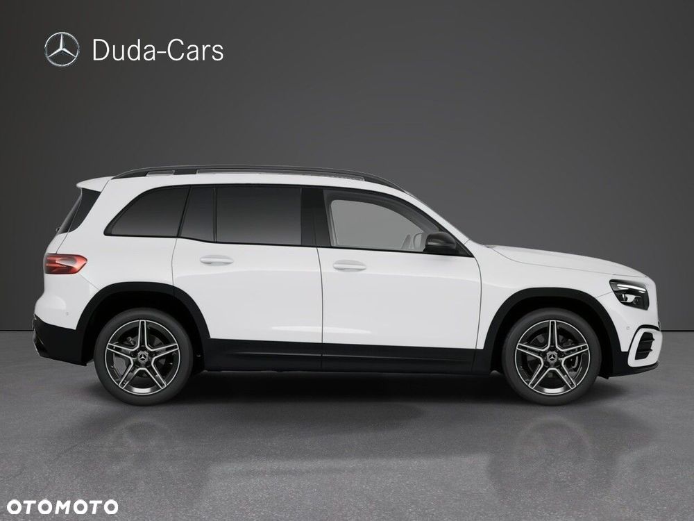 Mercedes-Benz GLB - 3