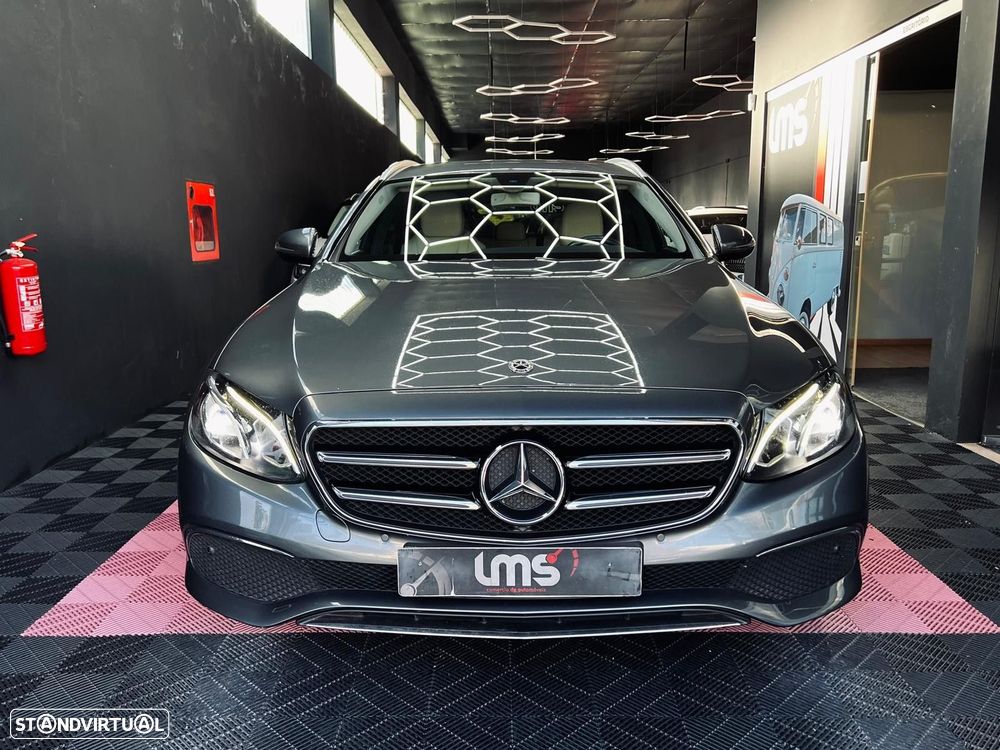 Mercedes-Benz E 220 d Avantgarde 7L - 3