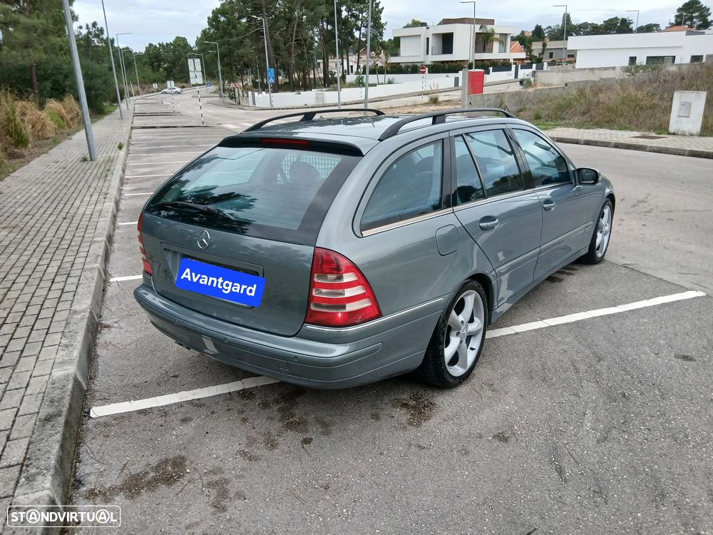 Mercedes-Benz C 220 CDi Avantgarde - 4