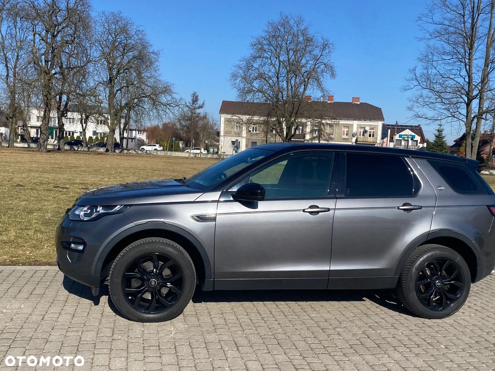 Land Rover Discovery Sport D150 R-Dynamic HSE - 9