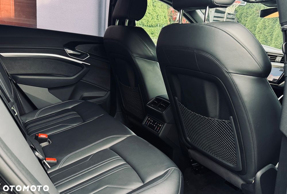 Audi Q8 e-tron 55 114kWh Quattro S Line - 17