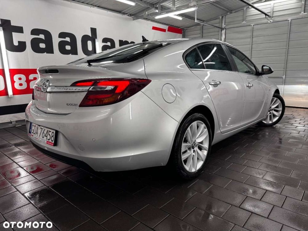 Opel Insignia - 14