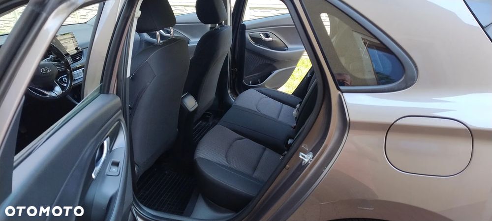 Hyundai i30 1.5 DPI Comfort - 33