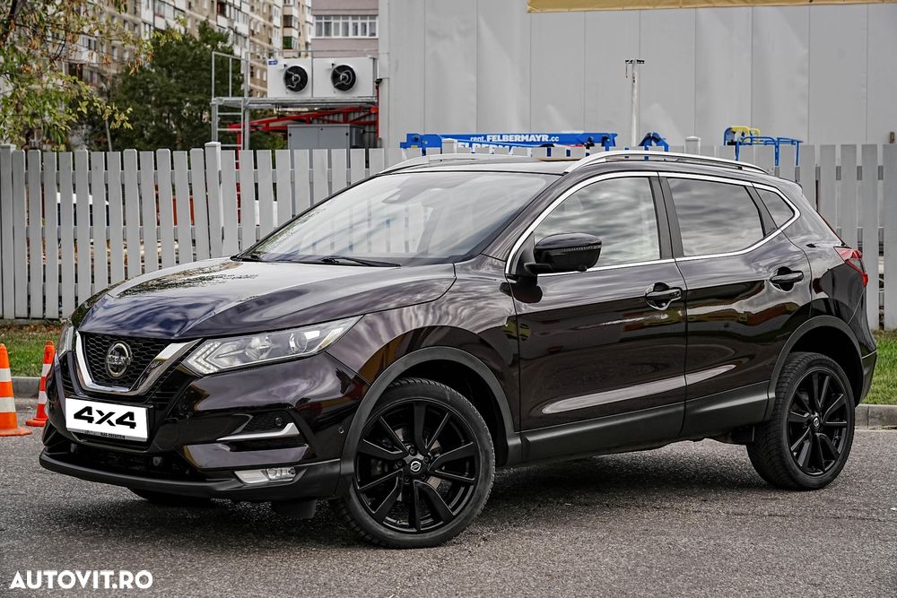Nissan Qashqai 1.7 dCi Xtronic ALL-MODE 4x4i TEKNA+ - 3