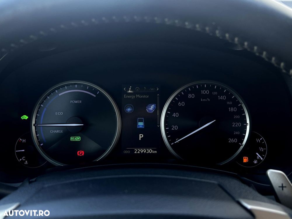 Lexus Seria NX - 20
