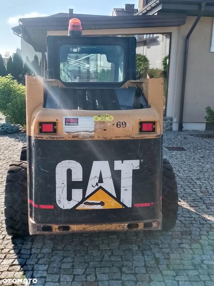 Caterpillar CAT 216 - 5
