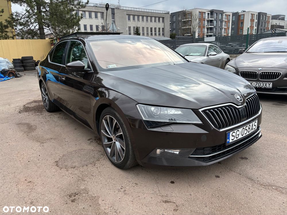 Skoda Superb 1.8 TSI L&K DSG - 3