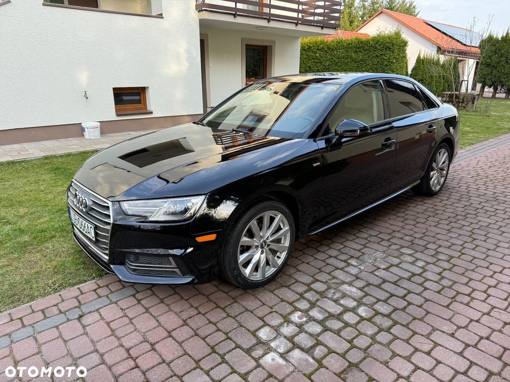 Audi A4 Limousine 40 TFSI S tronic S line - 1