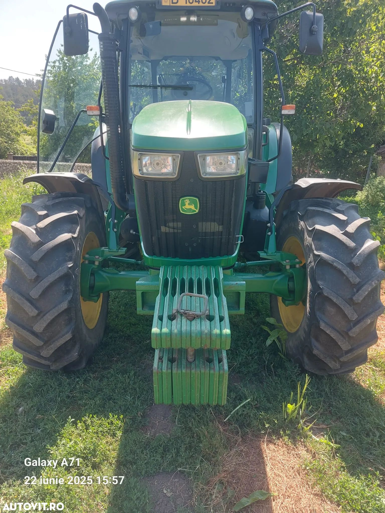 John Deere 5085M - 1