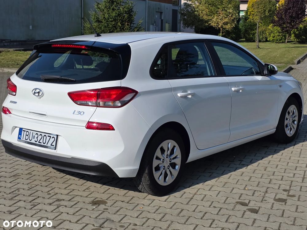 Hyundai i30 1.4 Comfort - 4