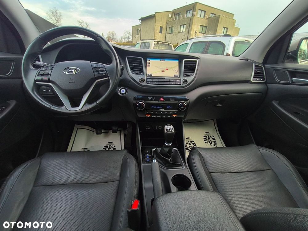 Hyundai Tucson - 8