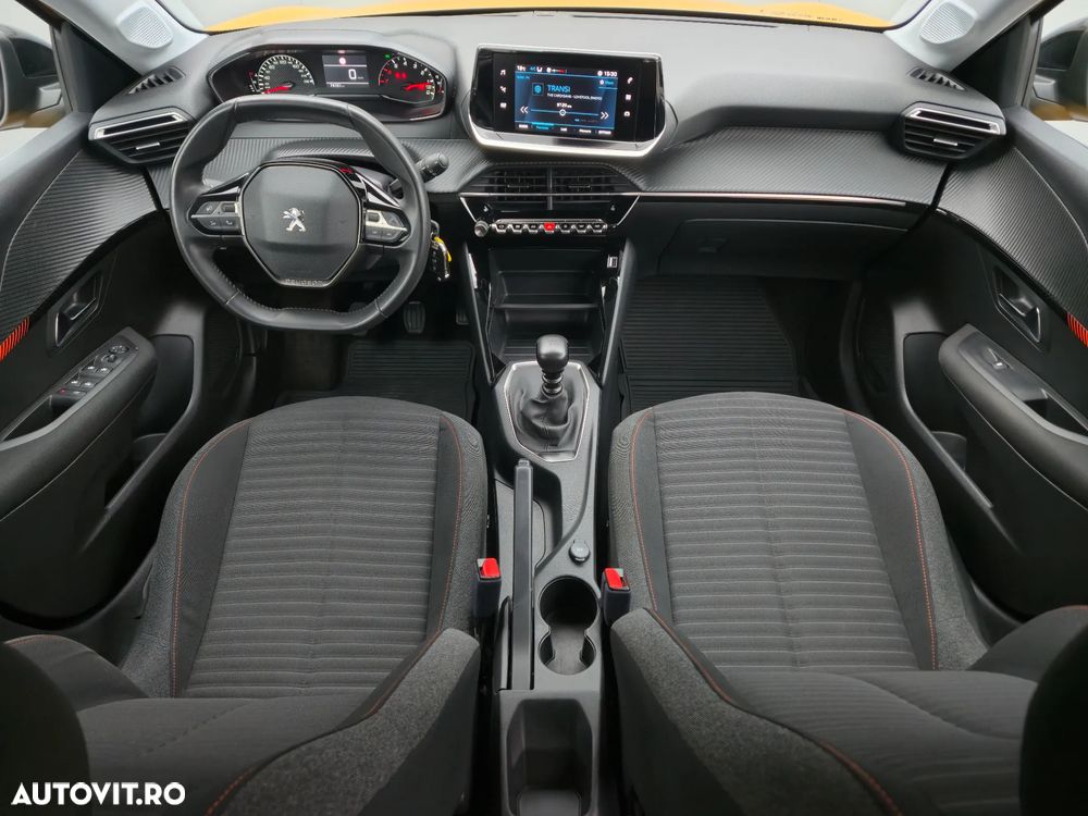 Peugeot 208 1.2 L PureTech STT Allure Pack - 28