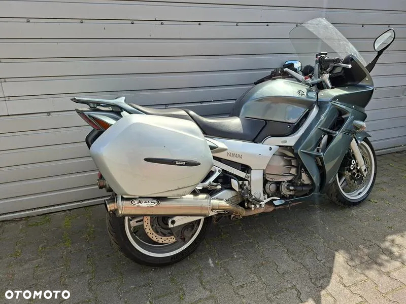 Yamaha FJR - 3