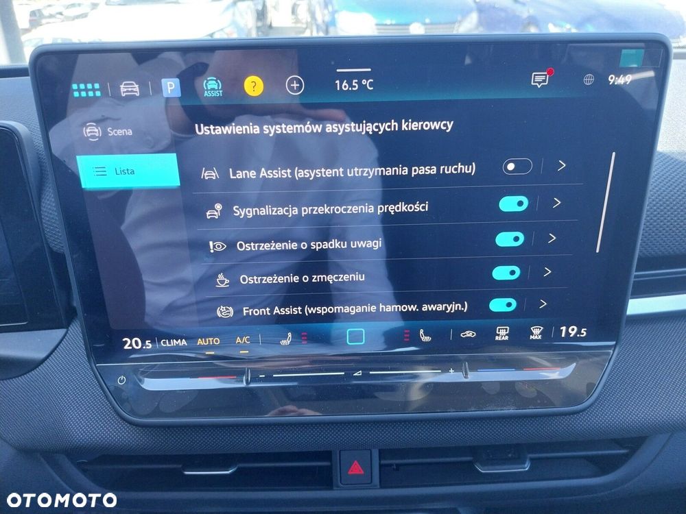 Volkswagen T-Roc 1.5 eTSI Life DSG - 12