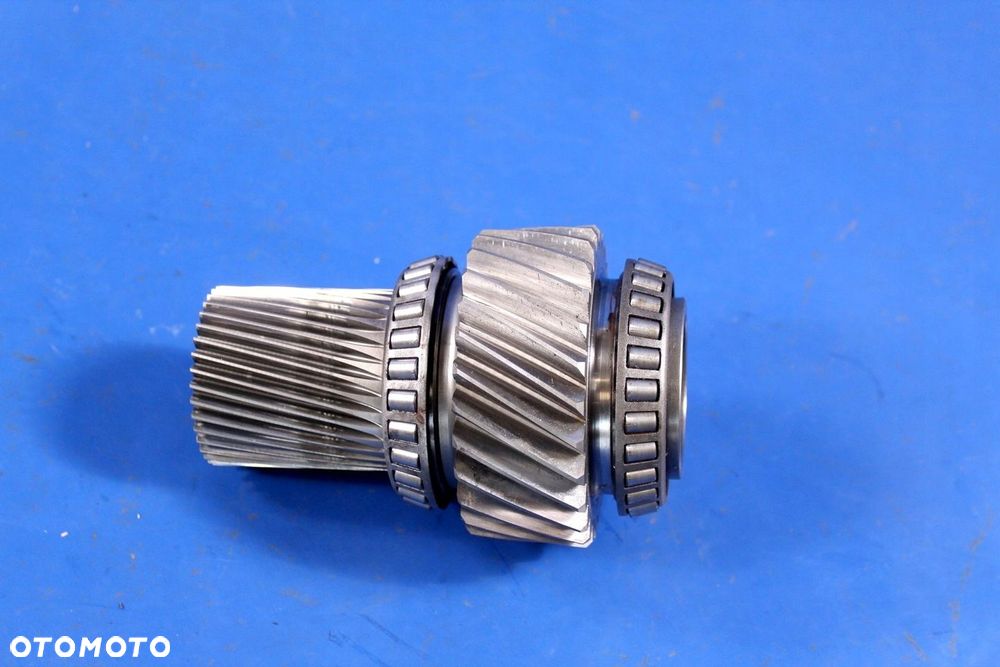 WAŁ WYJŚCIOWY REDUKTORA MERCEDES W221 722.962 - 1