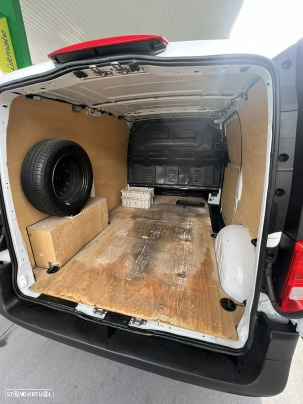 Mercedes-Benz Vito 114 Cdi Clima - 9
