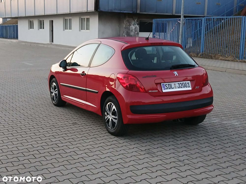 Peugeot 207 - 5