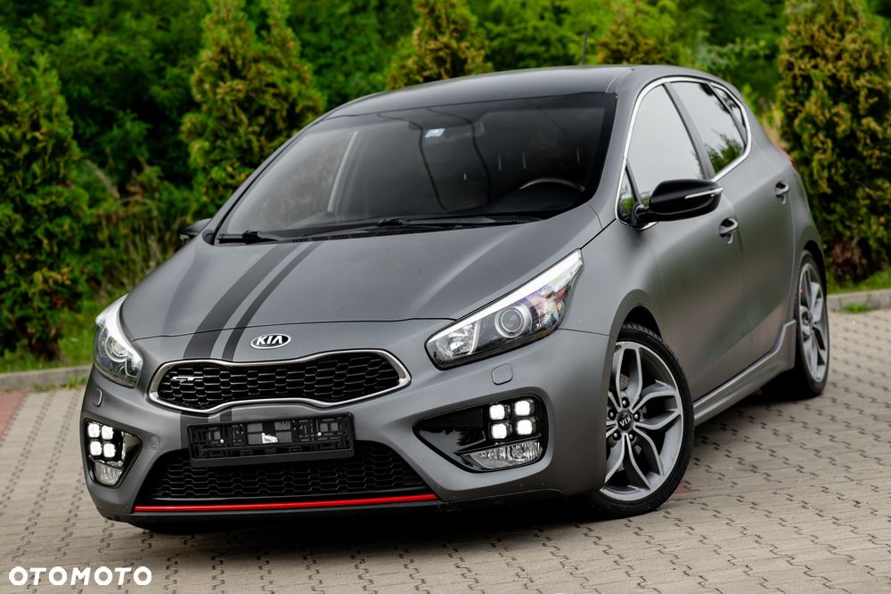Kia Ceed 1.6 T-GDI GT - 11