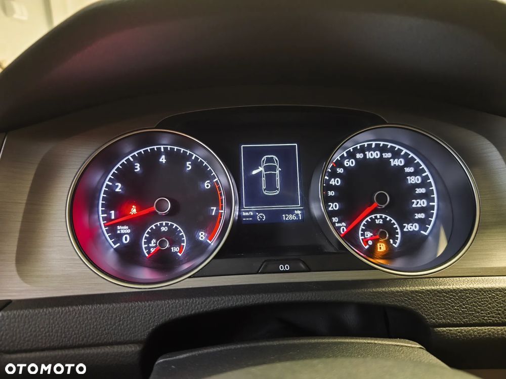 Volkswagen Golf 1.4 TSI BMT Comfortline DSG - 11