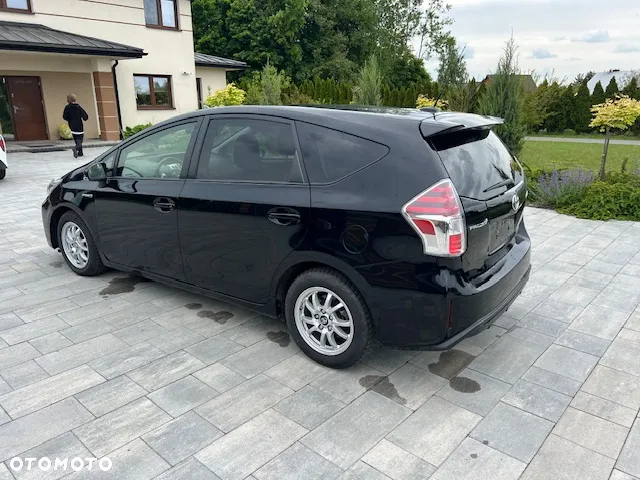 Toyota Prius+ (Hybrid) Executive - 15