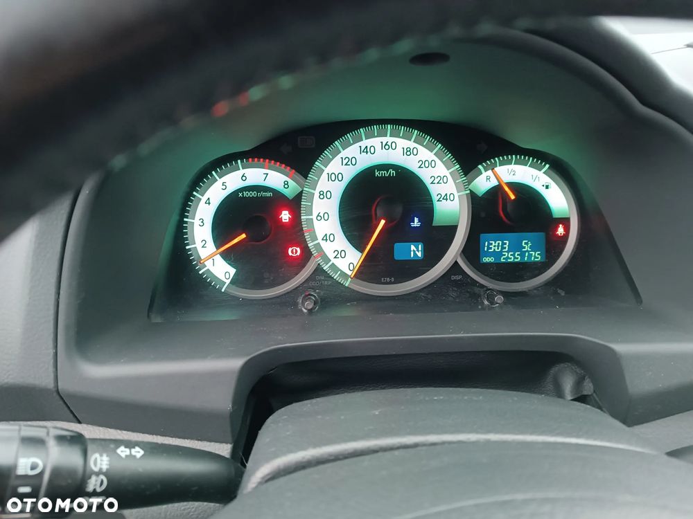 Toyota Corolla Verso 1.8 Sol 7os MM - 12