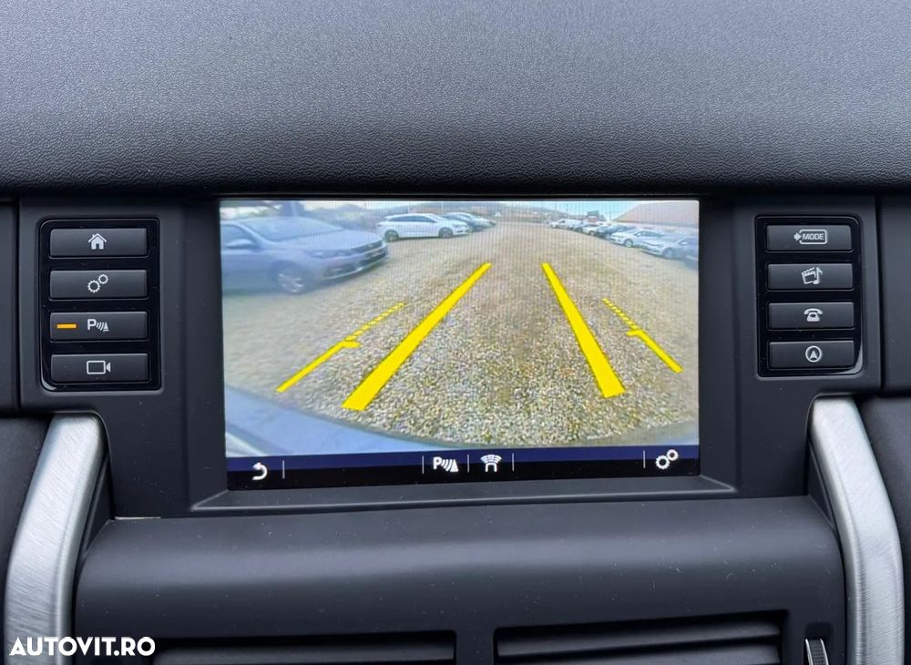 Land Rover Discovery Sport 2.0 l TD4 HSE Luxury Aut. - 11