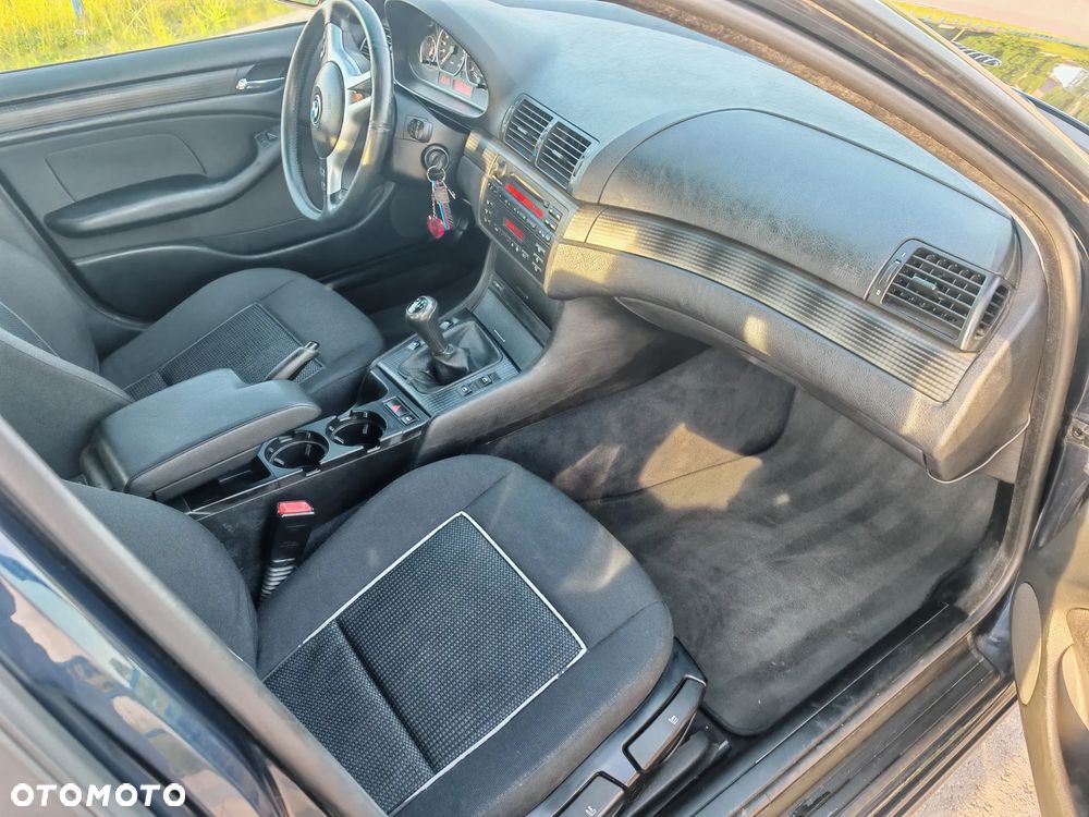 BMW Seria 3 320d - 10