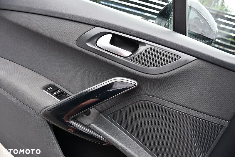 Peugeot 508 1.6 e-THP Allure S&S - 17