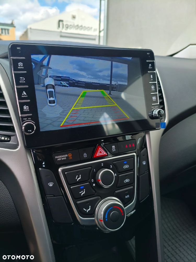 Hyundai i30 blue 1.4 Classic Navigation - 16