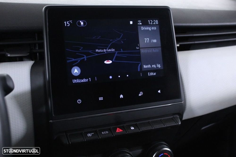 Renault Clio 1.0 TCe Evolution - 28