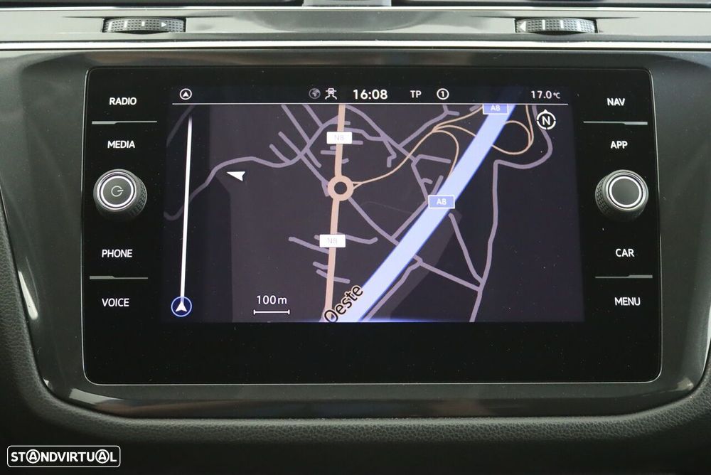 VW Tiguan Allspace 2.0 TDI Confortline DSG - 21