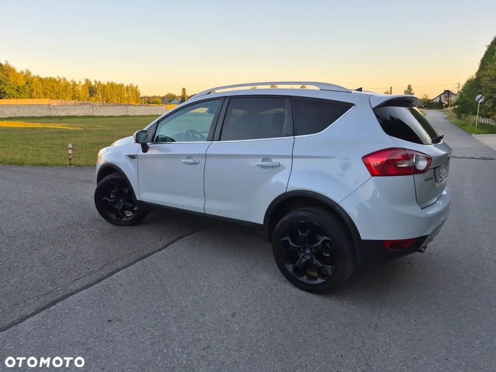 Ford Kuga 2.0 TDCi 2x4 Individual - 11