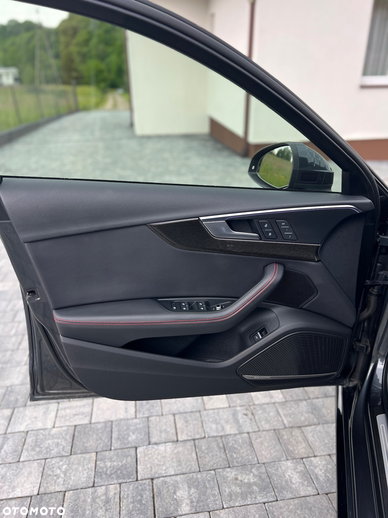 Audi A4 Avant 40 TDI quattro S tronic S line - 36