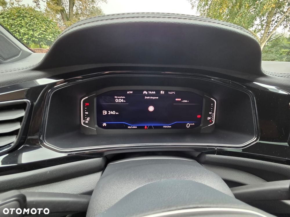 Volkswagen T-Roc 1.5 TSI OPF Style - 10