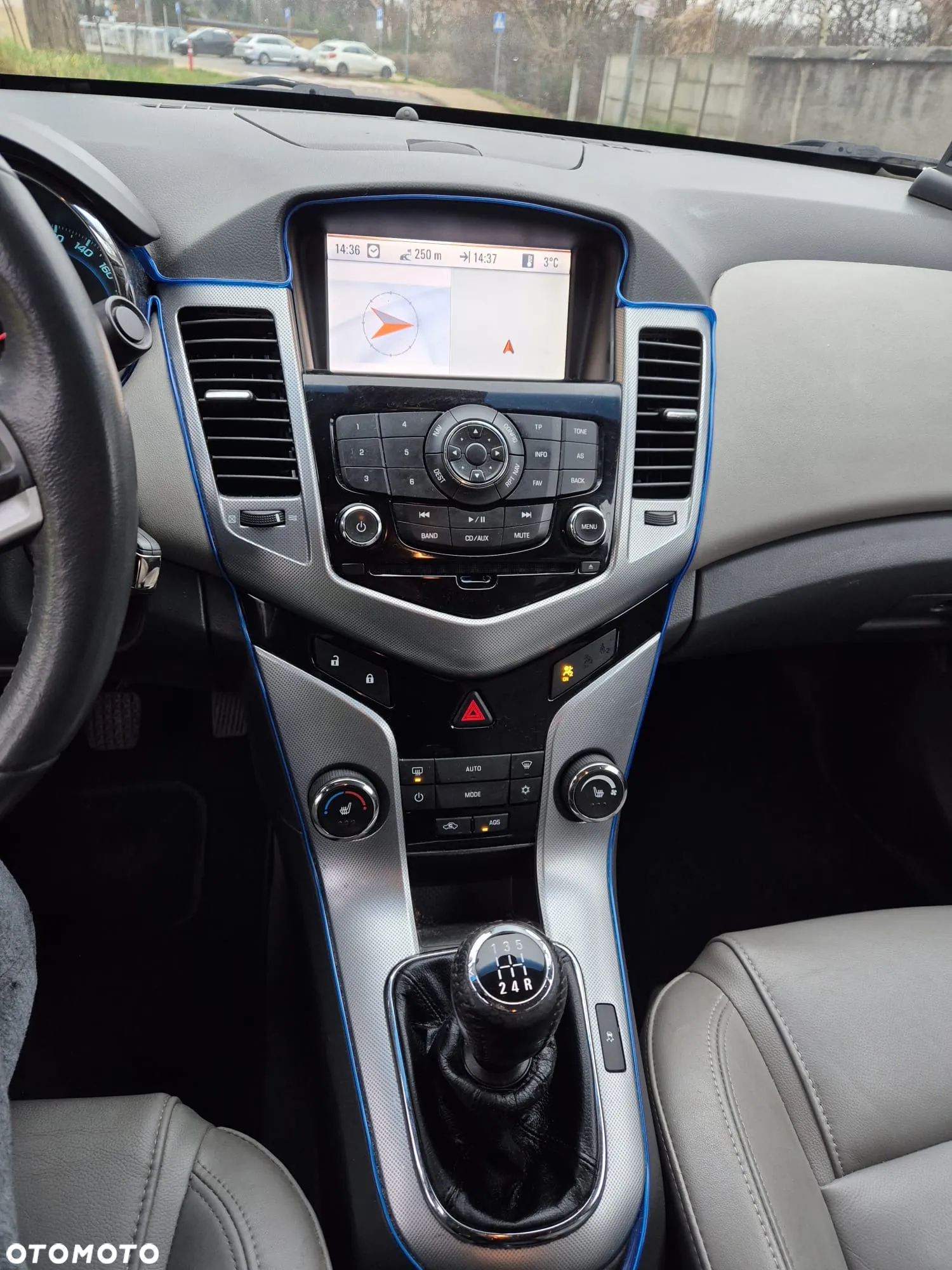 Chevrolet Cruze - 17