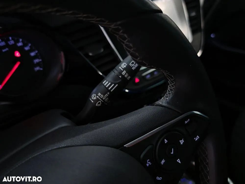 Opel Crossland X 1.2 Start/Stop 120 years Aut. - 12