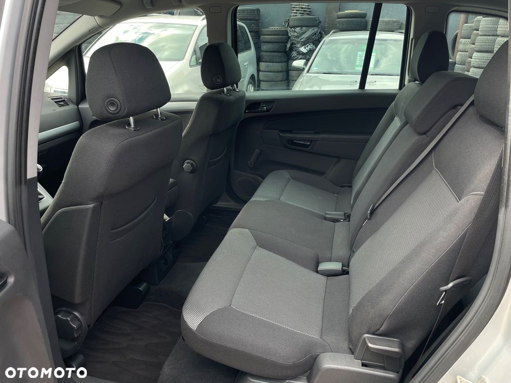Opel Zafira 1.9 CDTI Edition 111 Jahre - 17