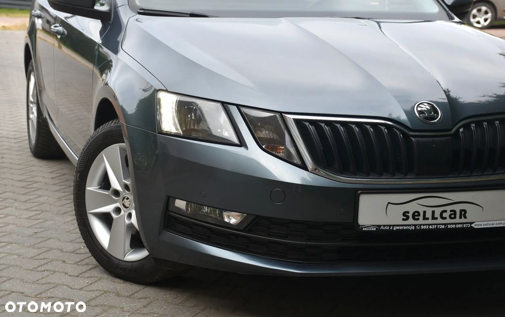 Skoda Octavia 1.6 TDI DSG Style - 36