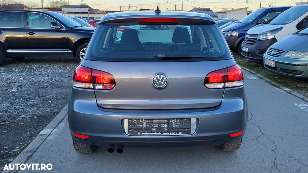 Volkswagen Golf - 13