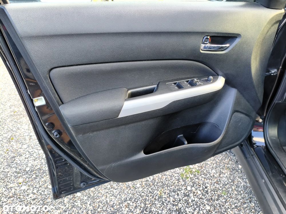 Suzuki Vitara 1.6 Premium 2WD - 26