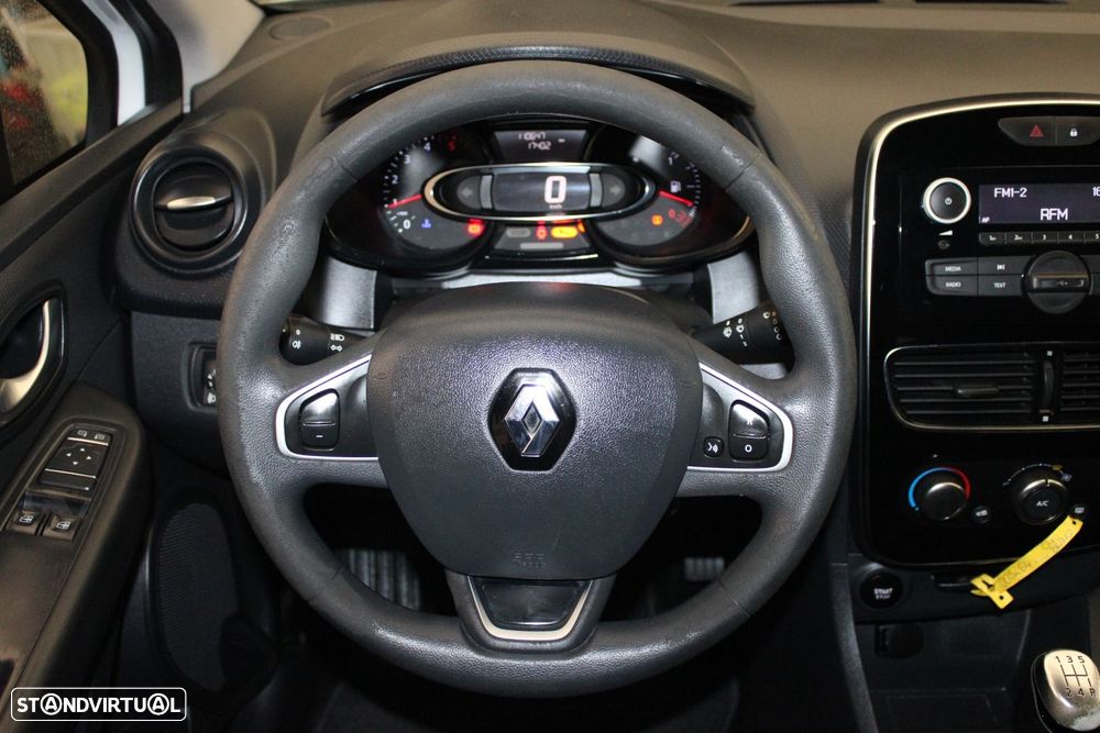 Renault Clio 1.5 dCi Zen - 11