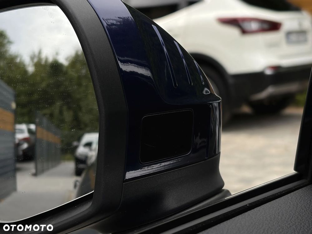 Audi A4 Avant 40 TFSI S tronic - 35