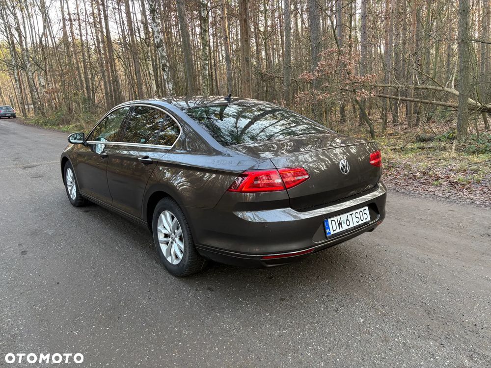 Volkswagen Passat 2.0 TDI BMT Trendline DSG7 - 7