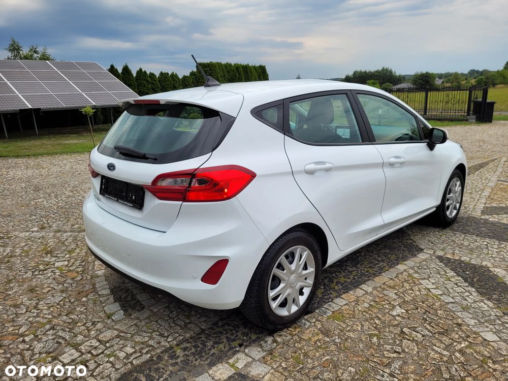 Ford Fiesta 1.0 EcoBoost S&S COOL&CONNECT - 4