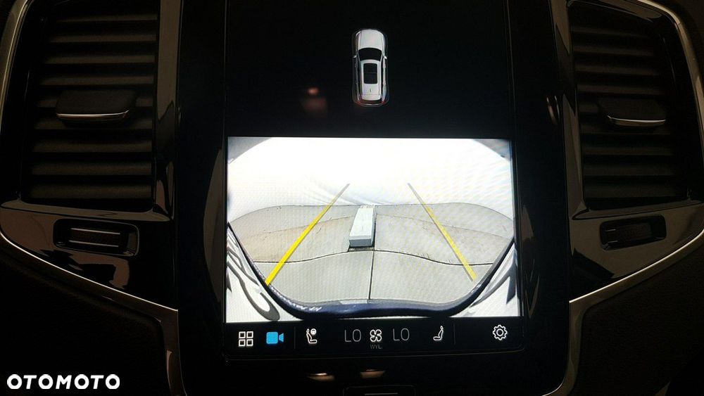 Volvo XC 90 - 24