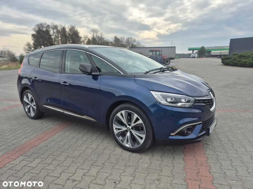 Renault Scenic - 11