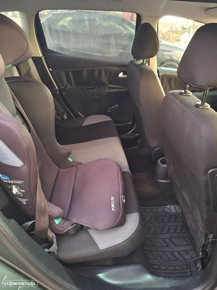 Peugeot 207 SW 1.4 Trendy - 15