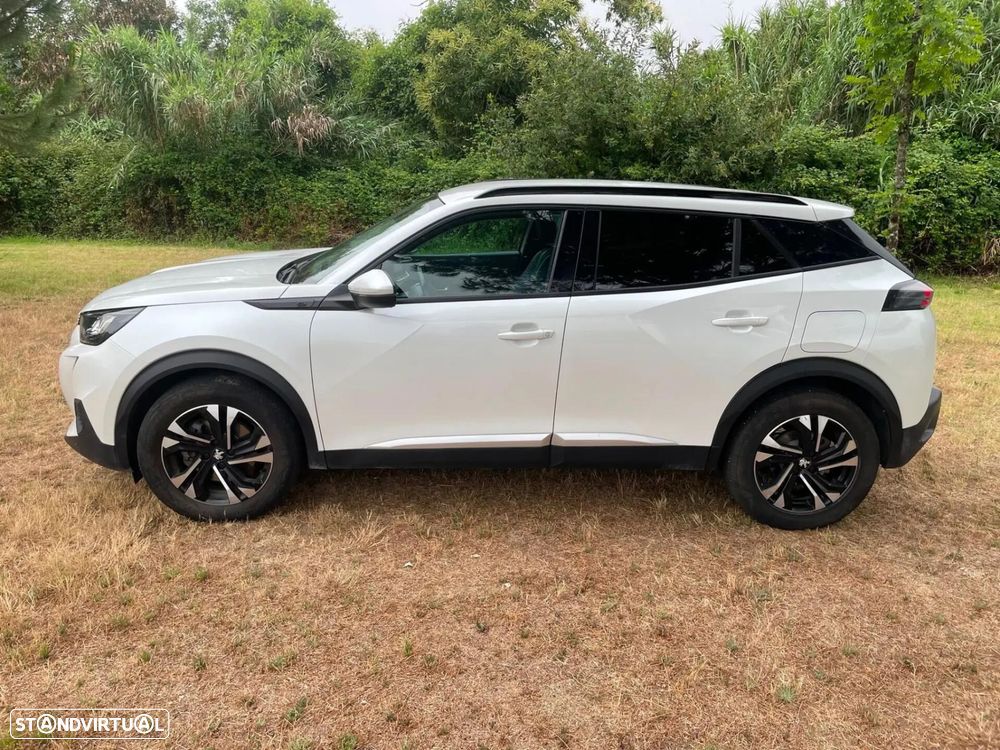 Peugeot e-2008 Allure - 3