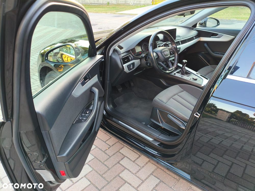 Audi A4 Avant 2.0 TDI - 16