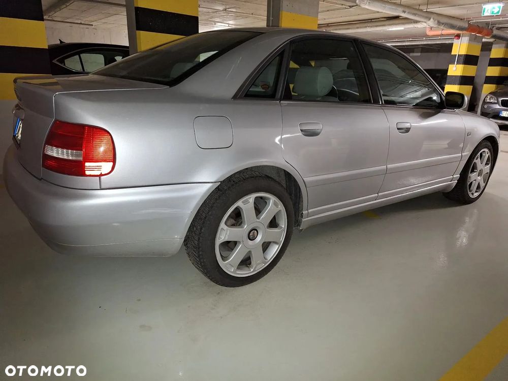 Audi S4 Limousine - 3